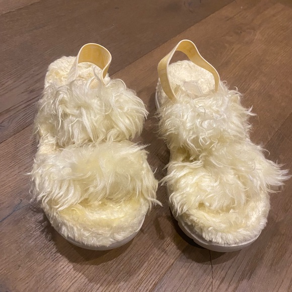 UGG fluff sugar sandal Yellow - Picture 3 of 4